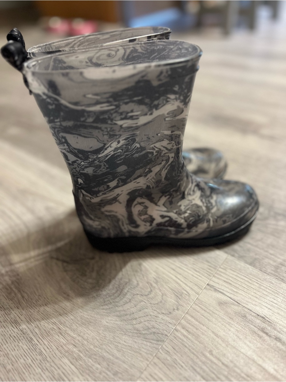 Kids Rainboots sz 1